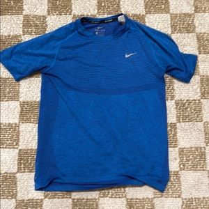 Nike Men's Blue Athletic Shirt M/L